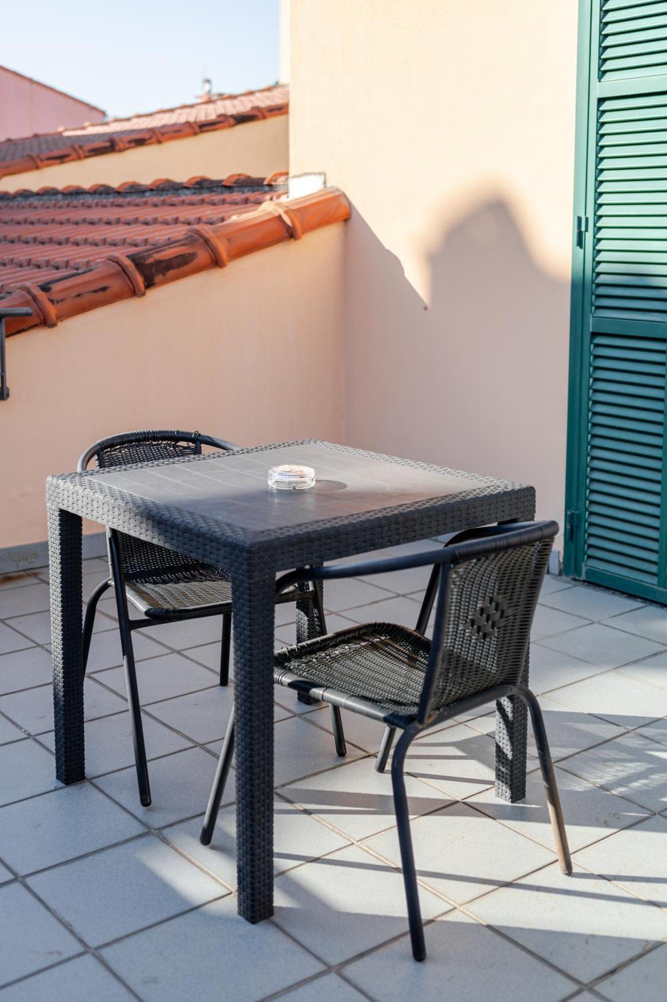 Hotel Posta - 3 Stars - Comfortable Stay In Ventimiglia Exterior foto