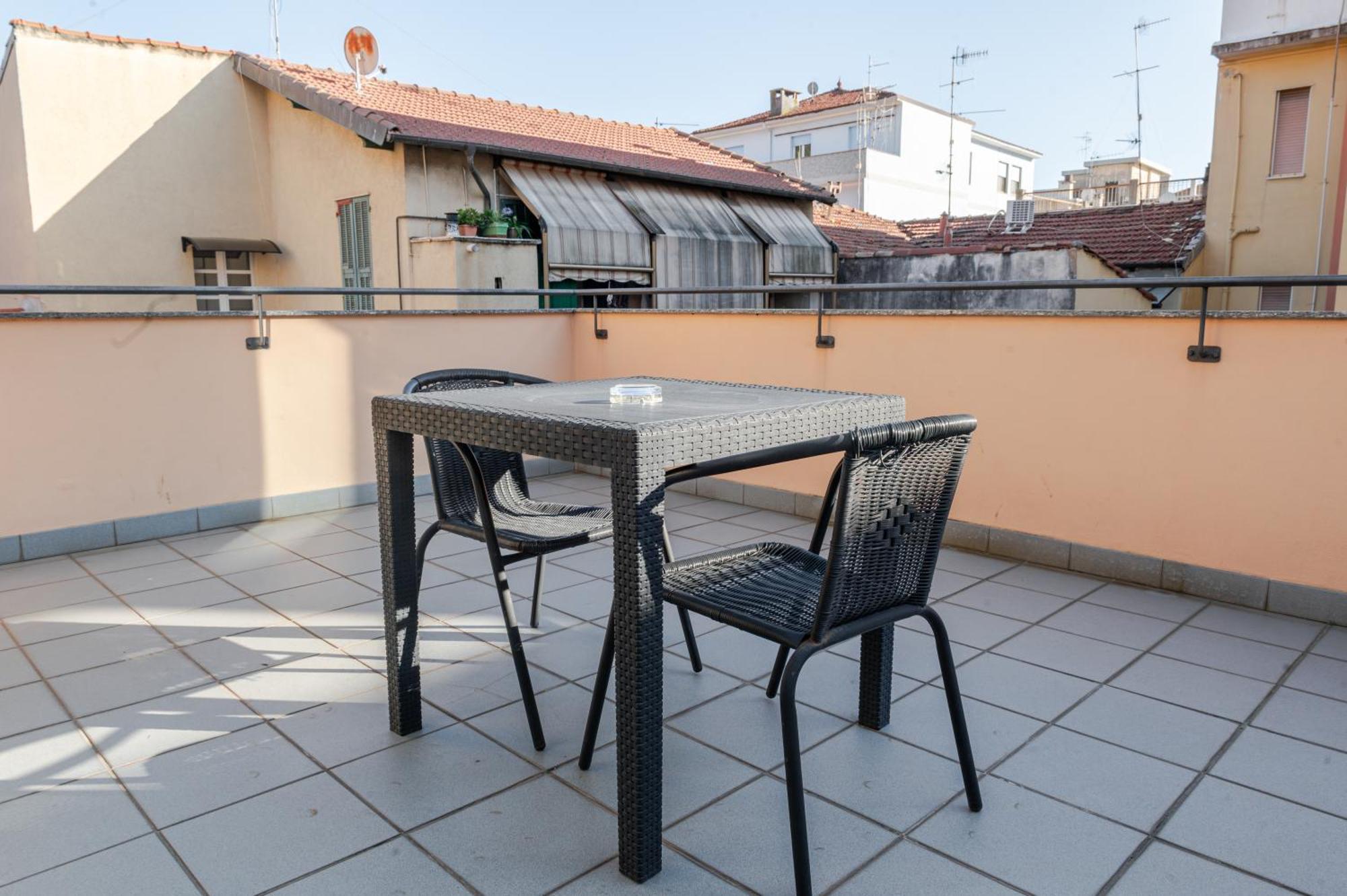 Hotel Posta - 3 Stars - Comfortable Stay In Ventimiglia Exterior foto